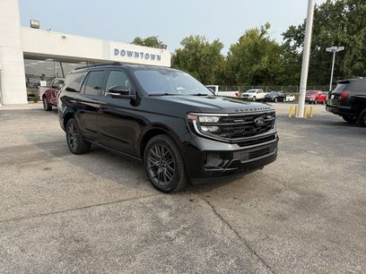 New 2025 Ford Expedition Platinum w/ Stealth Performance Package