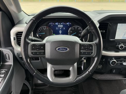 Used 2022 Ford F150 XLT w/ Equipment Group 301A Mid RWD image 10