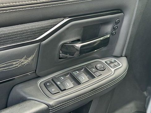 Used 2024 RAM 3500 Limited image 14