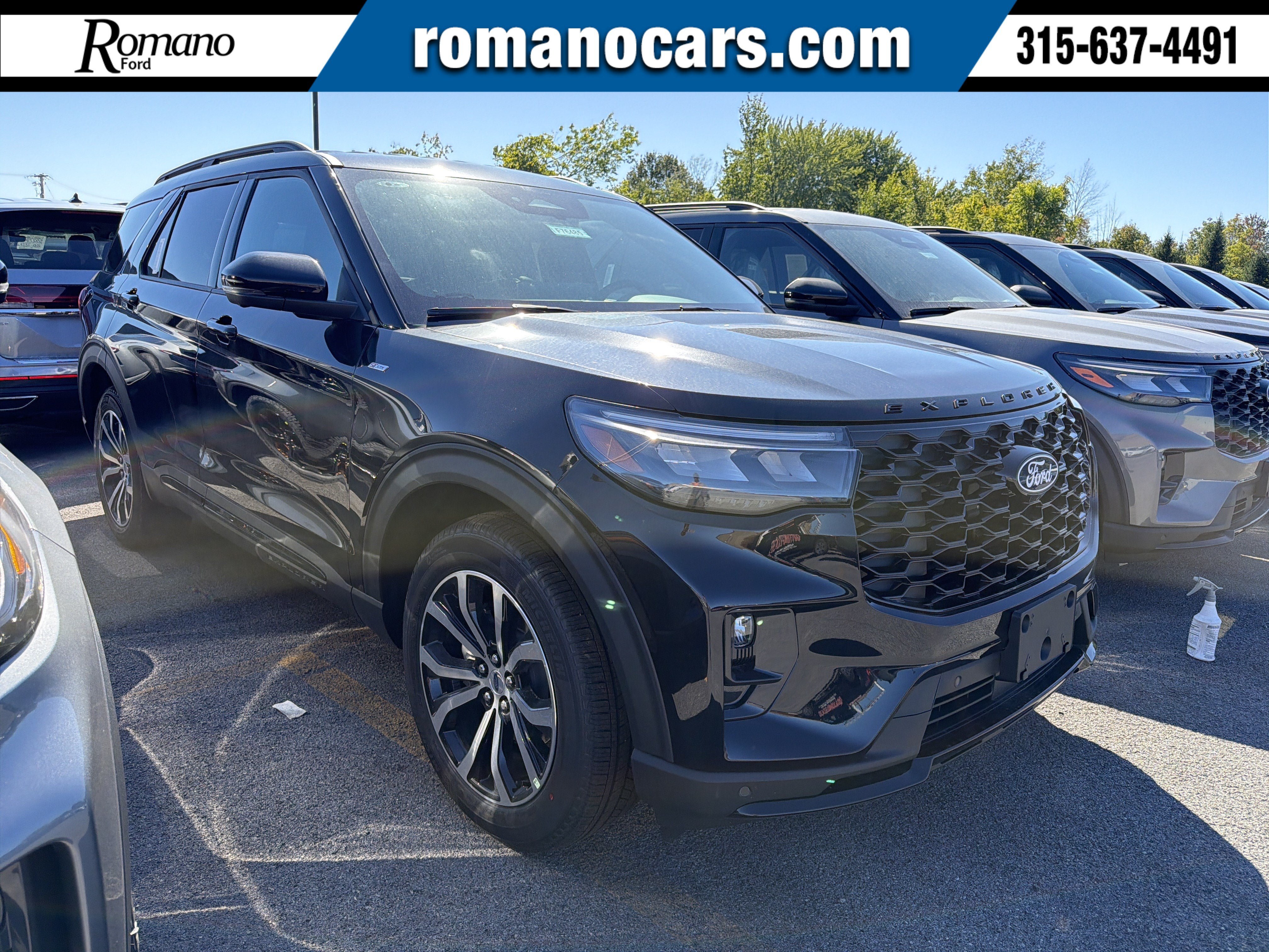 New 2027 Ford Explorer ST-Line AWD/4WD image 1