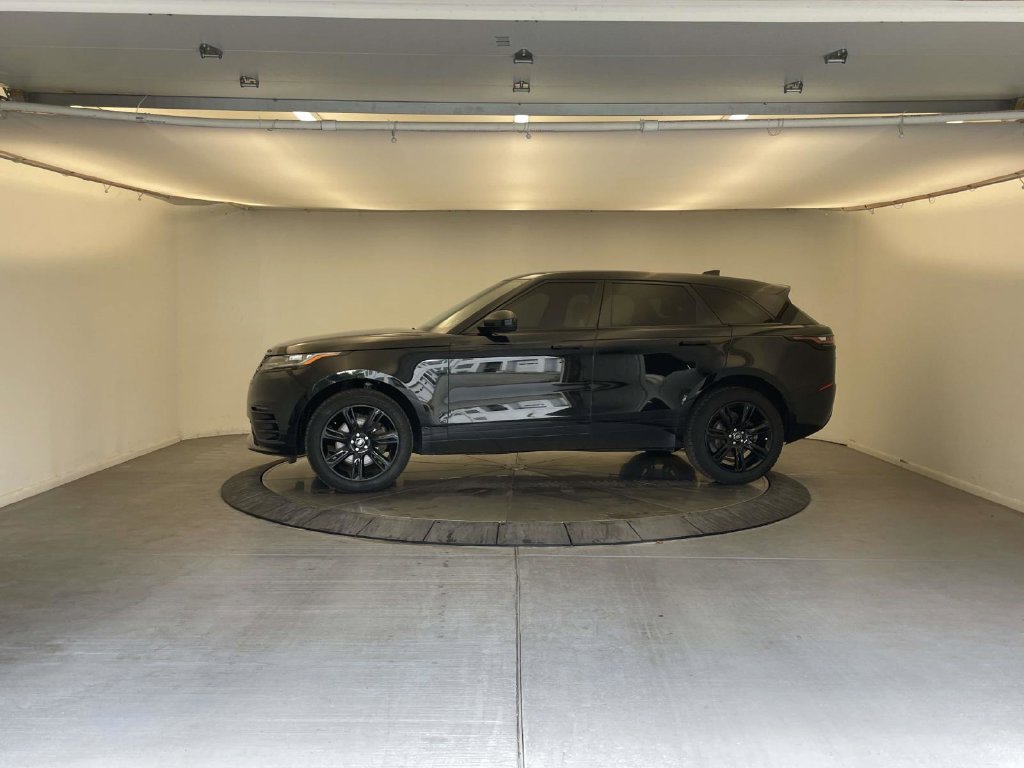 Used 2022 Land Rover Range Rover Velar R-Dynamic S AWD/4WD image 2