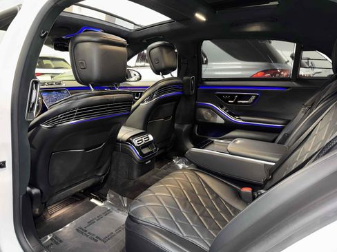 Used 2021 Mercedes-Benz S 580 4MATIC Sedan w/ AMG Line image 42