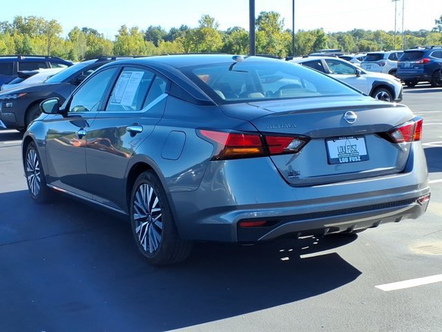 Used 2025 Nissan Altima 2.5 SV FWD image 5