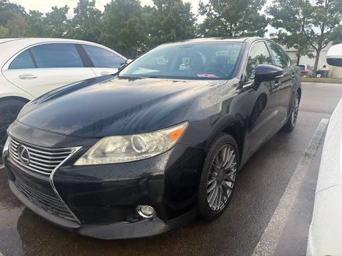 Used 2015 Lexus ES 350 w/ Luxury Package FWD image 1