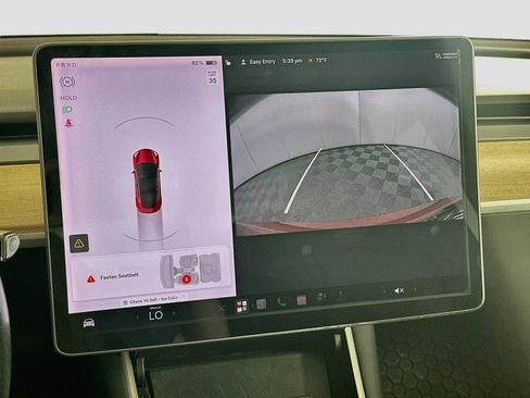 Used 2018 Tesla Model 3 Long Range RWD image 22
