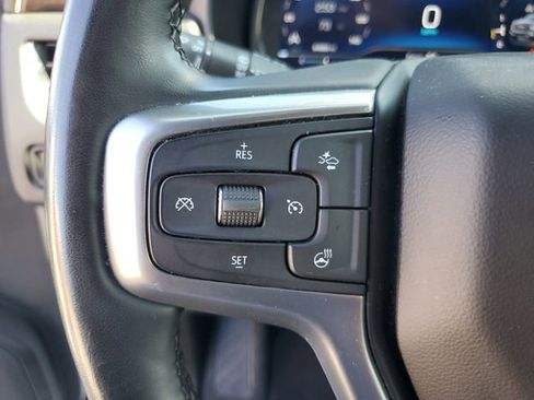 Used 2024 Chevrolet Suburban Premier image 27