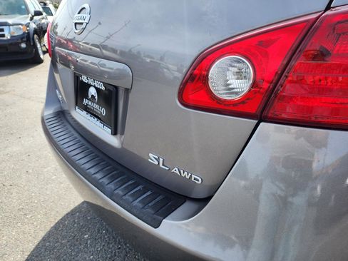 Used 2009 Nissan Rogue SL w/ Premium Pkg AWD/4WD image 34