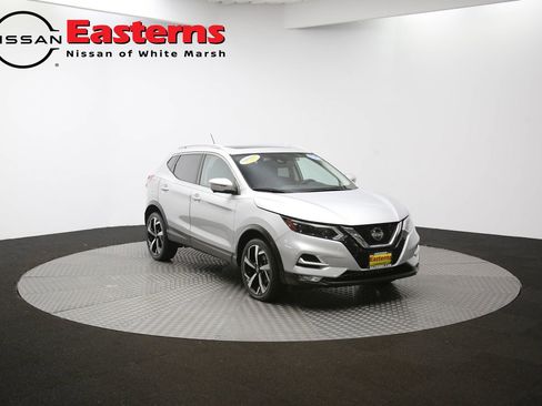 Used 2022 Nissan Rogue Sport SL w/ Premium Package image 99