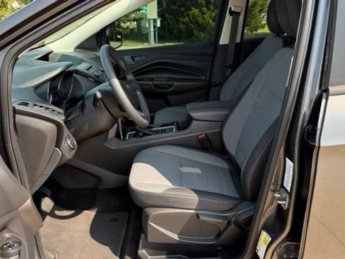 Used 2018 Ford Escape S FWD image 12