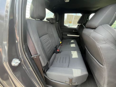 Used 2024 Toyota Tacoma w/ TRD Package image 37