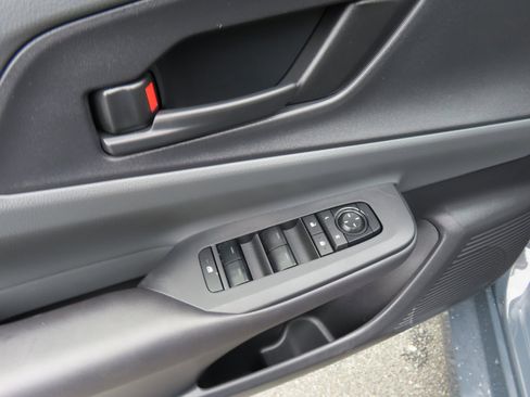 Used 2024 Toyota Prius LE image 10