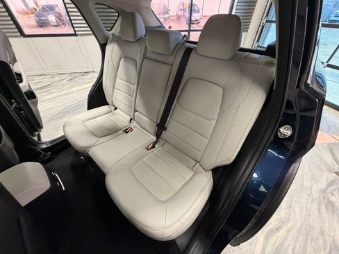 Used 2023 MAZDA CX-5 AWD 2.5 S w/ Premium Plus Pkg image 7