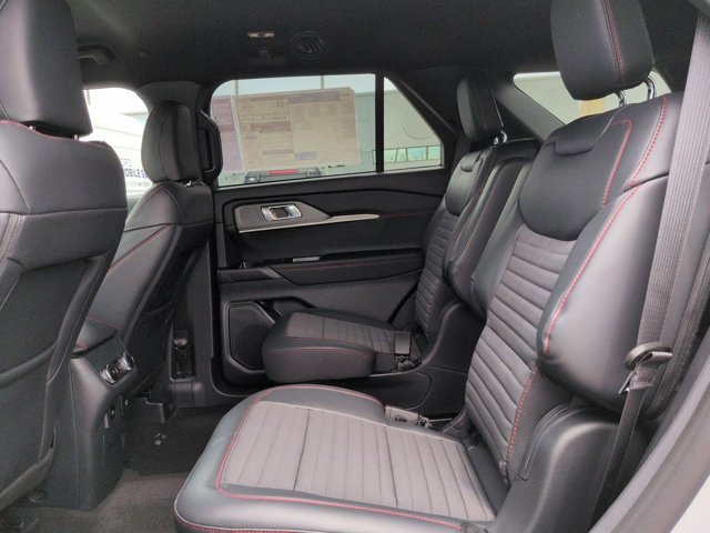 New 2027 Ford Explorer ST-Line w/ Premium Package RWD image 17