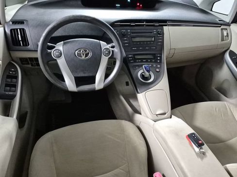 Used 2011 Toyota Prius Two FWD image 10