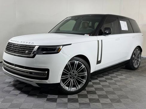 Used 2025 Land Rover Range Rover SE AWD/4WD image 1