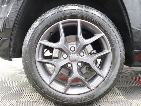 Used 2020 Jeep Grand Cherokee Limited X image 40