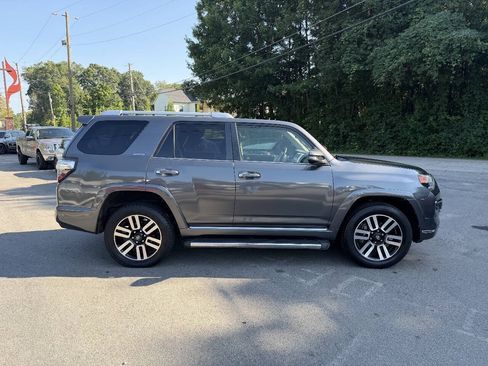 Used 2014 Toyota 4Runner Limited AWD/4WD image 3