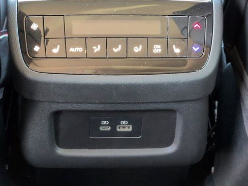 Used 2025 INFINITI QX60 Luxe image 15