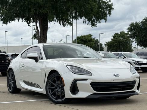 Used 2022 Subaru BRZ Limited RWD image 2