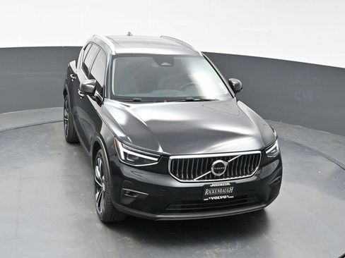 Used 2024 Volvo XC40 B5 Ultimate w/ Protection Package Premier AWD/4WD image 31