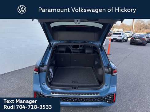 New 2026 Volkswagen Tiguan SE R-Line AWD/4WD image 11