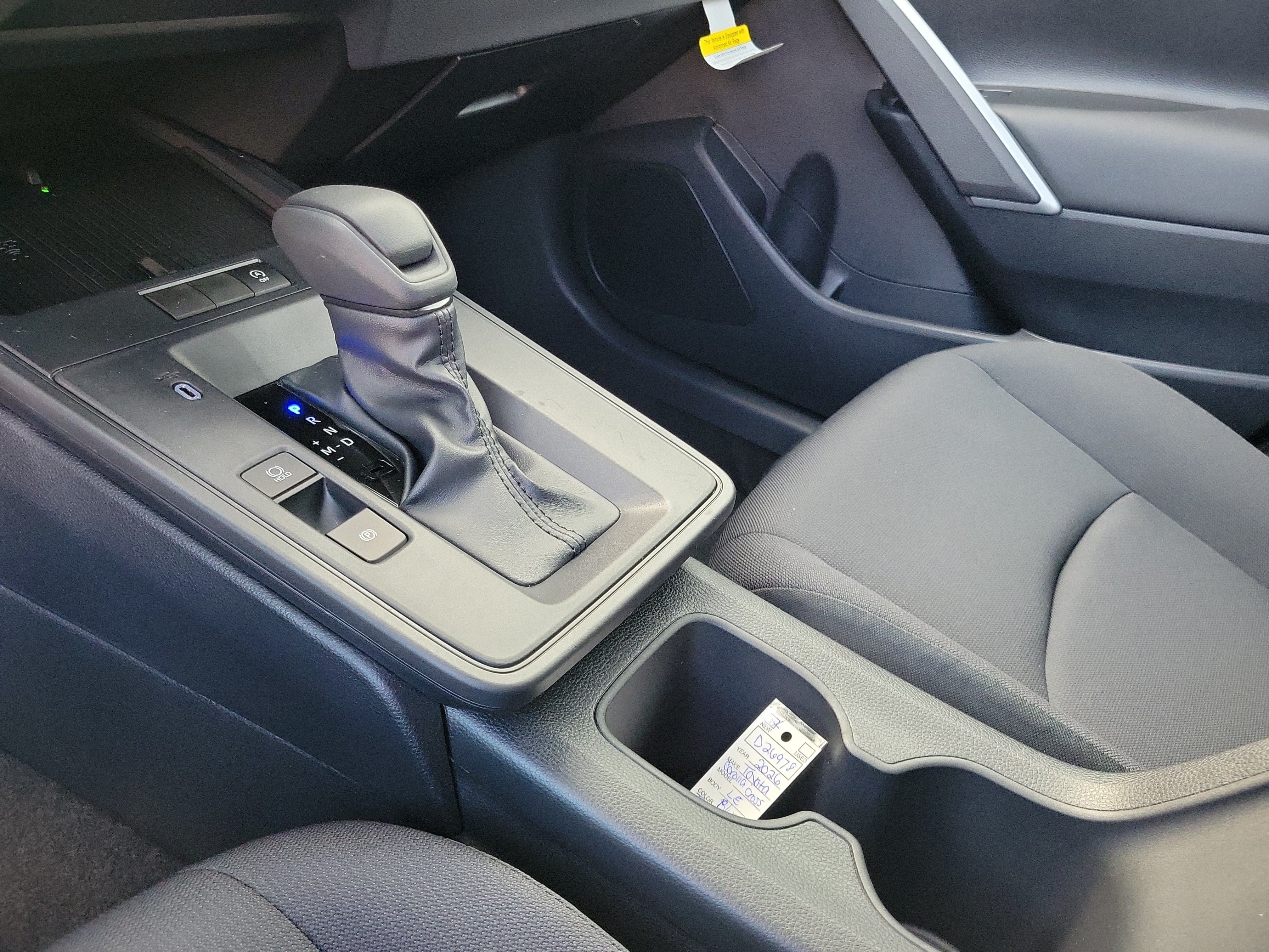 New 2026 Toyota Corolla Cross LE w/ Moonroof Package FWD image 28