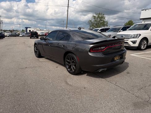 Used 2023 Dodge Charger SXT w/ Plus Group RWD image 8