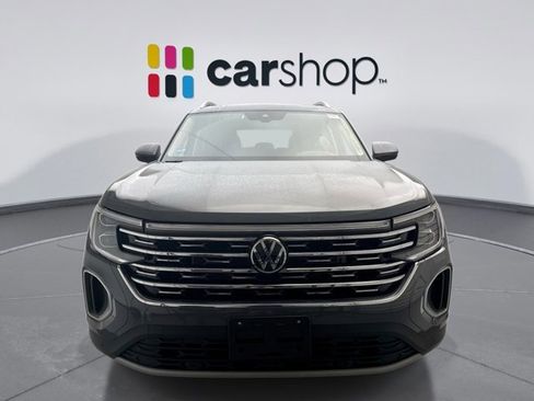 Used 2025 Volkswagen Atlas SEL AWD/4WD image 8