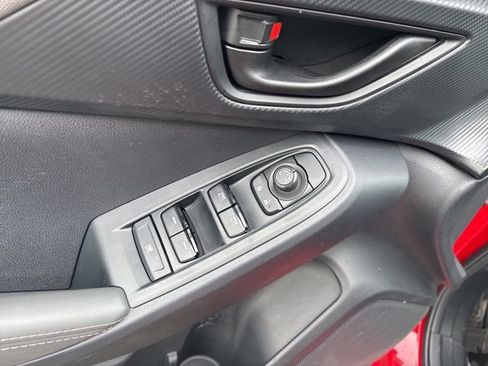 Used 2025 Subaru Crosstrek 2.0i Premium image 41