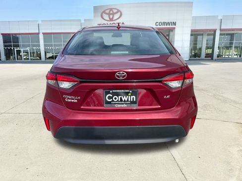 Used 2023 Toyota Corolla LE FWD image 4