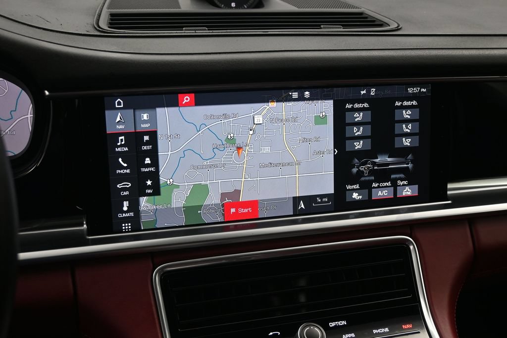 Used 2019 Porsche Panamera image 17