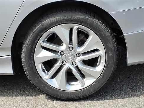 Used 2020 Honda Accord LX image 3