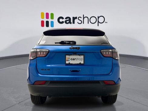 Used 2023 Jeep Compass Latitude w/ Convenience Group image 4