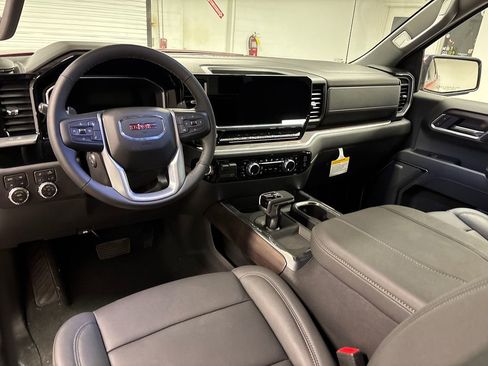 New 2026 GMC Sierra 1500 SLT w/ SLT Convenience Package AWD/4WD image 27
