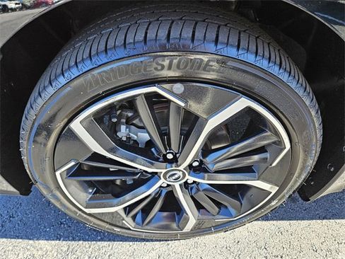 Used 2025 Nissan Altima 2.5 SR image 19