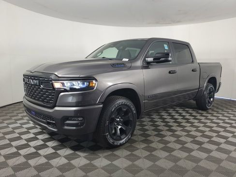 New 2026 RAM 1500 4x4 Crew Cab image 8