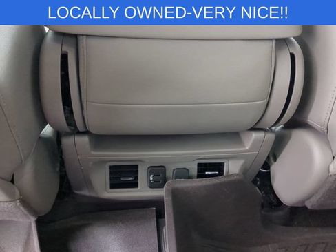 Used 2021 Chevrolet Silverado 1500 LT AWD/4WD image 29
