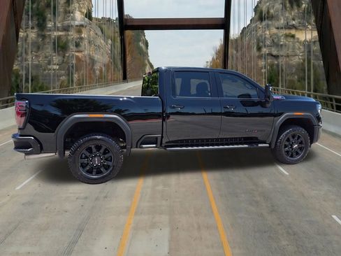 New 2026 GMC Sierra 2500 AT4 w/ AT4 Premium Plus Package AWD/4WD image 11