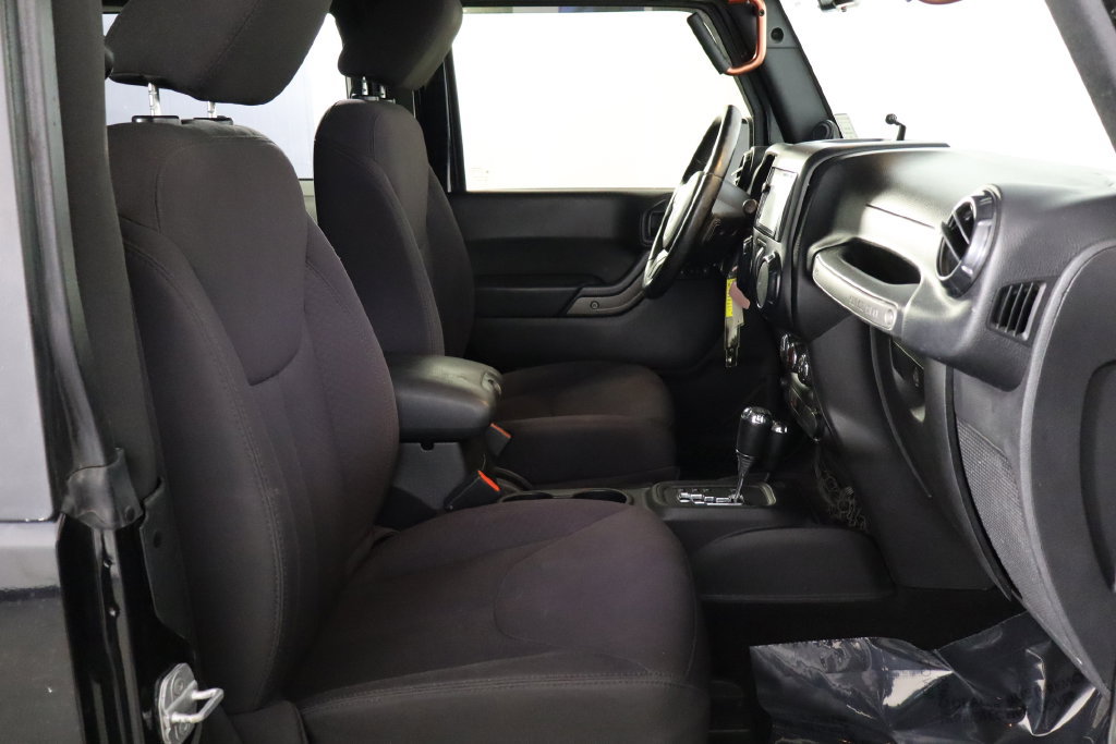 Used 2013 Jeep Wrangler Sport AWD/4WD image 16