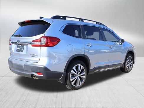 Used 2022 Subaru Ascent Limited w/ Technology Package AWD/4WD image 6