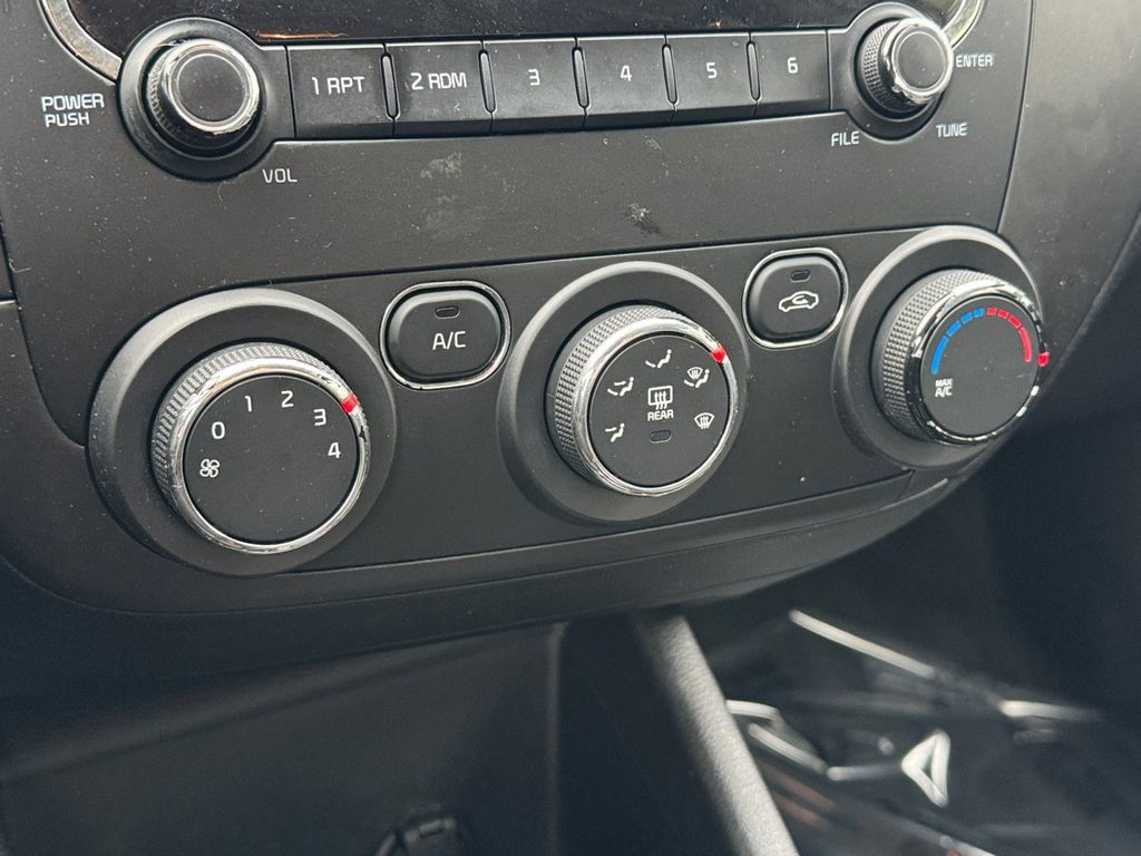 Used 2018 Kia Forte LX FWD image 22