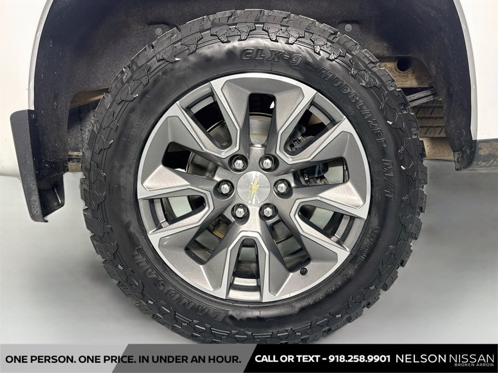 Used 2021 Chevrolet Silverado 1500 RST AWD/4WD image 29