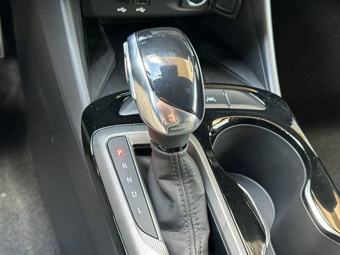 New 2026 Buick Envista Sport Touring w/ Convenience II Package FWD image 21