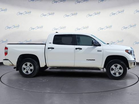 Used 2020 Toyota Tundra SR5 w/ SR5 Convenience Package image 6