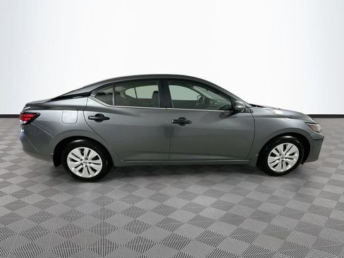 Used 2025 Nissan Sentra S FWD image 10