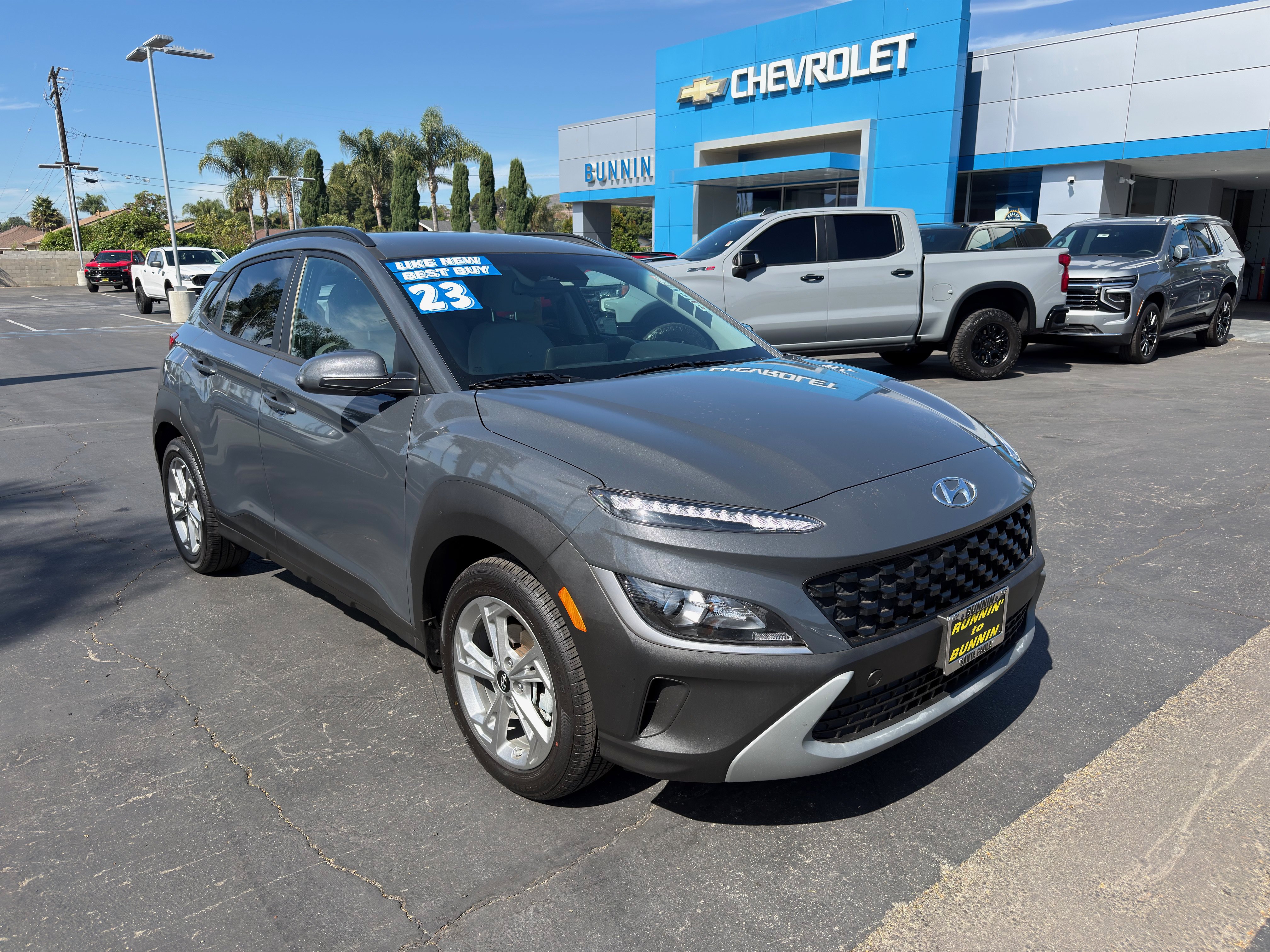 Used 2023 Hyundai Kona SEL FWD image 2