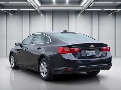 Used 2023 Chevrolet Malibu LS FWD image 6