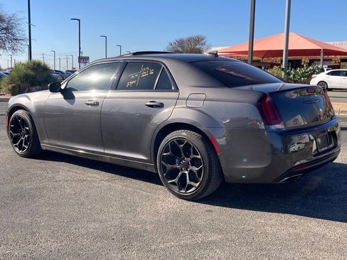 Used 2023 Chrysler 300 S image 7