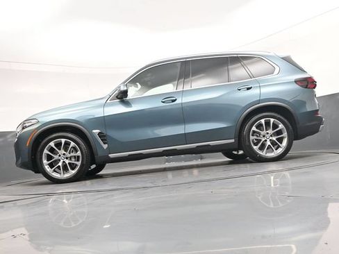 Used 2024 BMW X5 xDrive40i w/ Premium Package AWD/4WD image 37