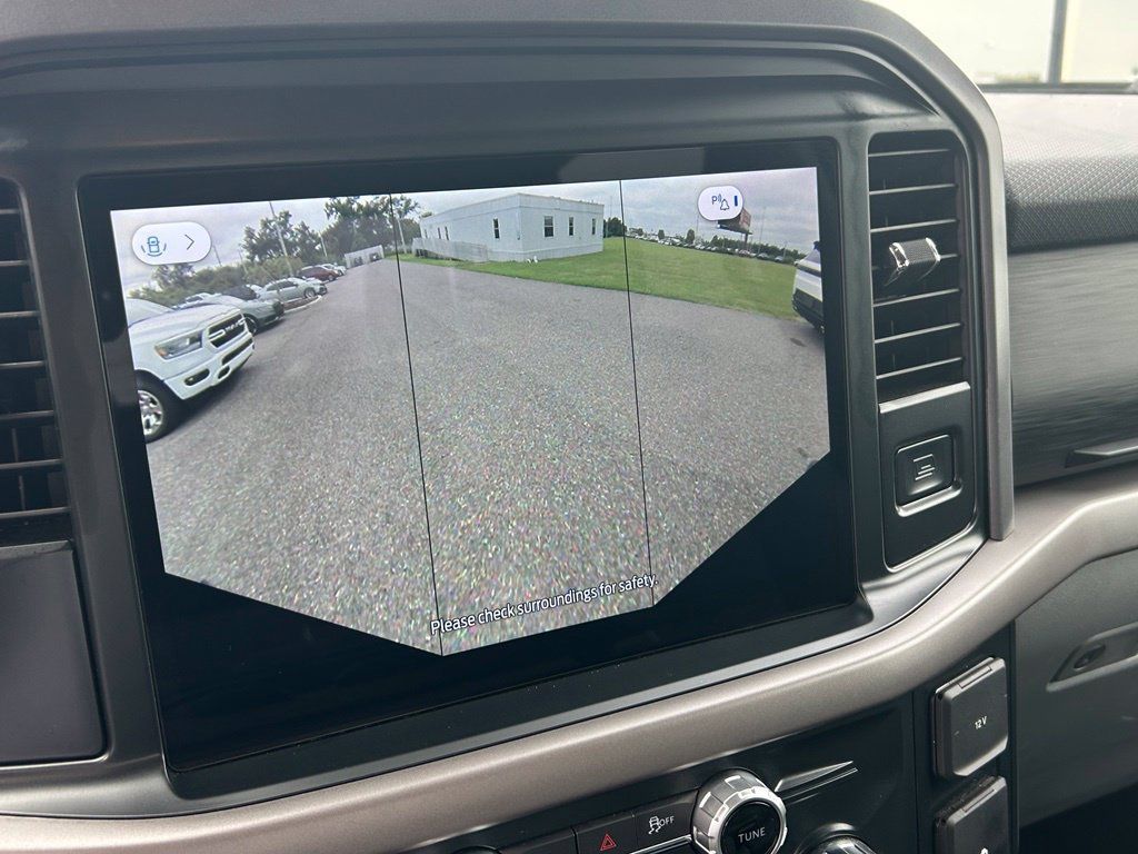 Used 2025 Ford F150 XLT w/ Equipment Group 301A Standard AWD/4WD image 29